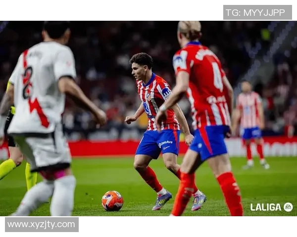 西甲激情四溢马竞大胜里昂乌龙球引发全场狂欢与转会热议 西甲激情四溢马竞大胜里昂乌龙球引发全场狂欢与转会热议