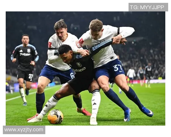 足总杯波尔图大胜热刺6比2点球大战瞬间点燃全场激情 足总杯波尔图大胜热刺6比2点球大战瞬间点燃全场激情