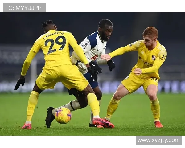 中超历史冷门巴黎圣日耳曼绝杀AC米兰全场沸腾瞬间回顾