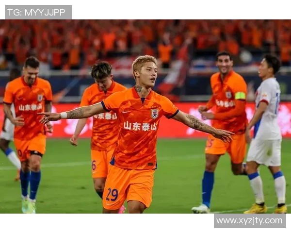 足总杯激战回顾拜仁与尤文图斯2比2平局战术分析与精彩瞬间回顾