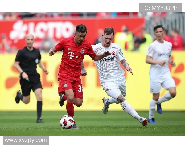 中超经典对决:拜仁与AC米兰1比1平局绝杀瞬间震撼全场